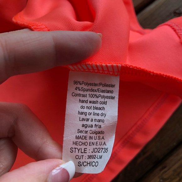 Super cute spring/summer dress. Neon salmon dress. - Picture 6 of 6